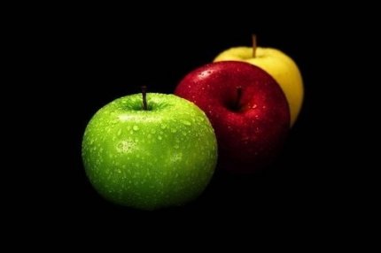 Три яблока изменили наш мир: первым соблазнили Еву, второе упало на голову Ньютона, а третье попалось на глаза Стиву Джобсу.