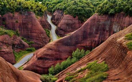 Глубокая река