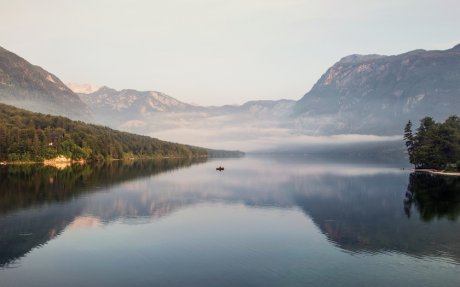 Что украшает человека