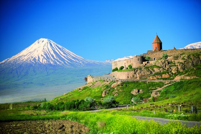 Об армянах словами известных людей и самих армян